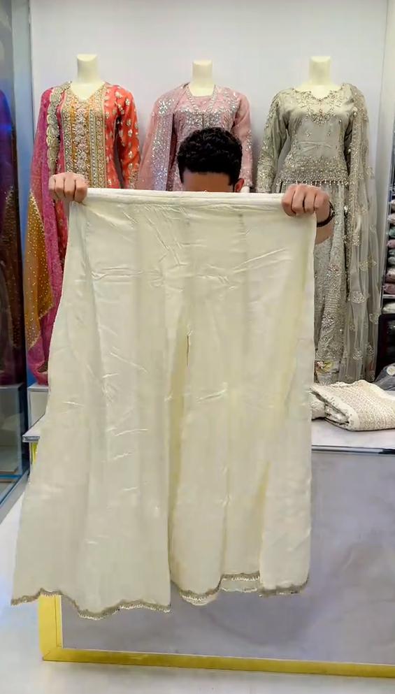 Saya 3 Piece Embroidered Stitched