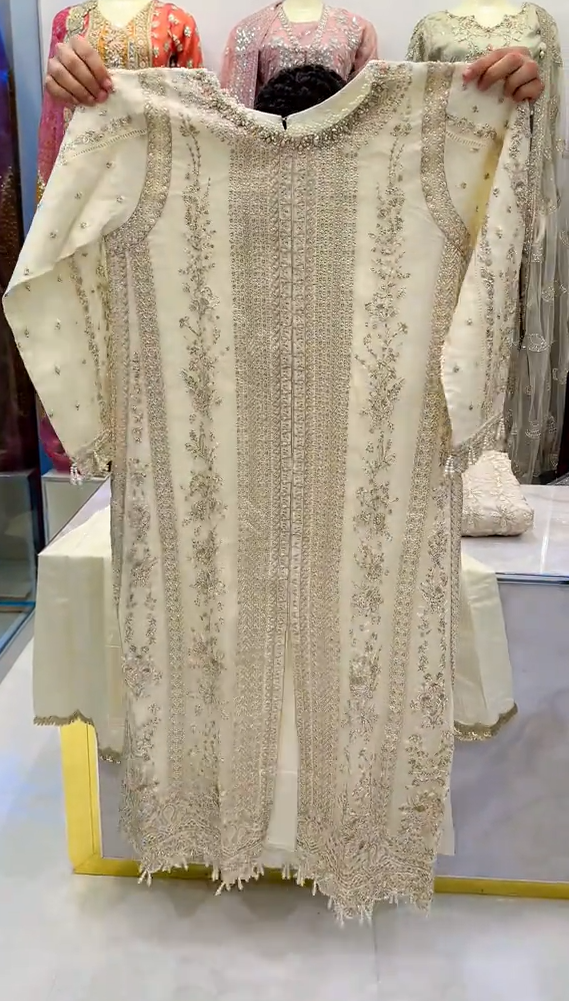 Saya 3 Piece Embroidered Stitched